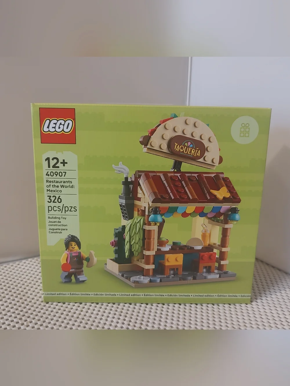 Lego 40907 Restaurants of the World: Mexico NWT Building Toy Set Limited Edition